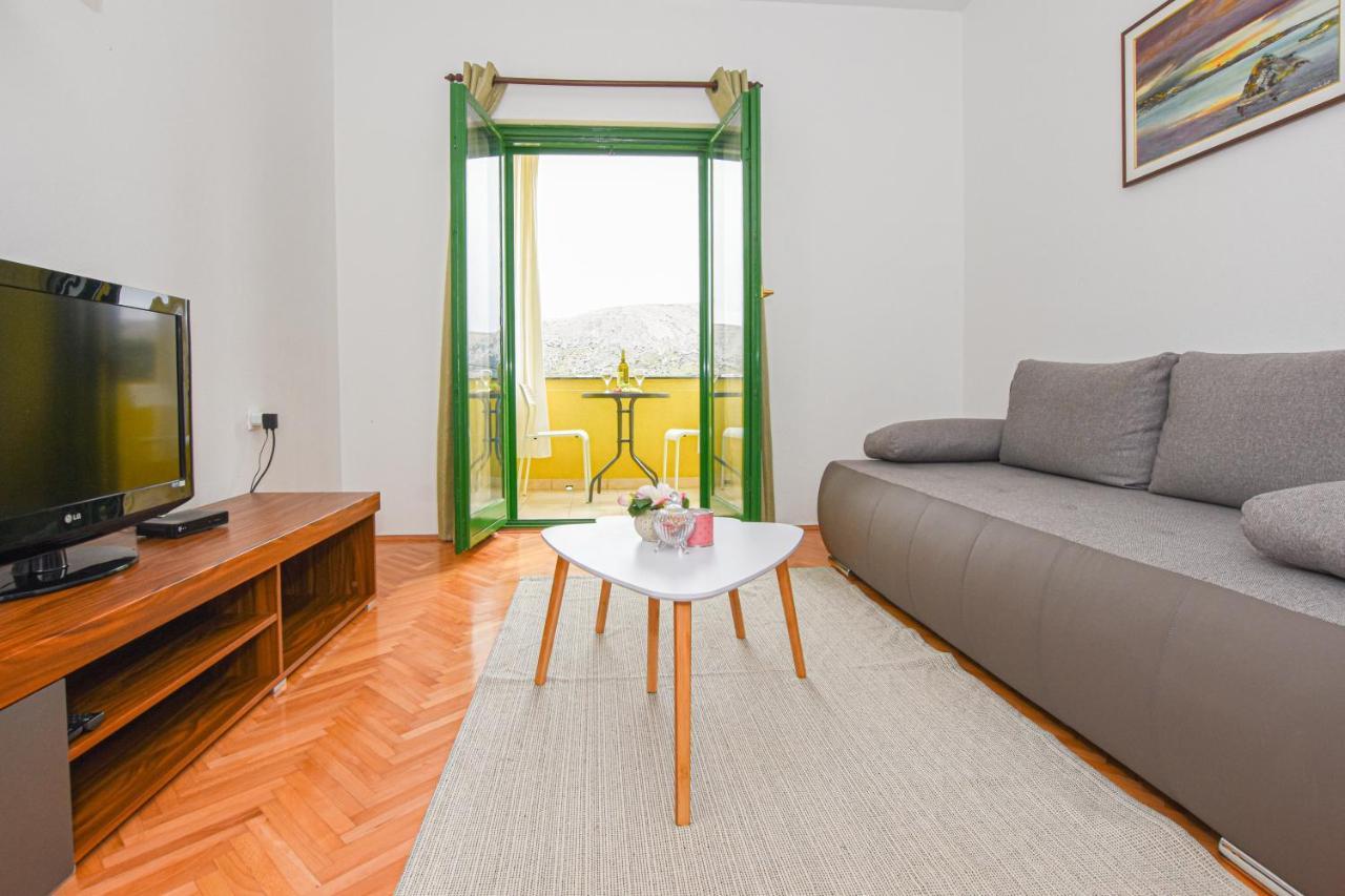 Apartments Kate パグ エクステリア 写真