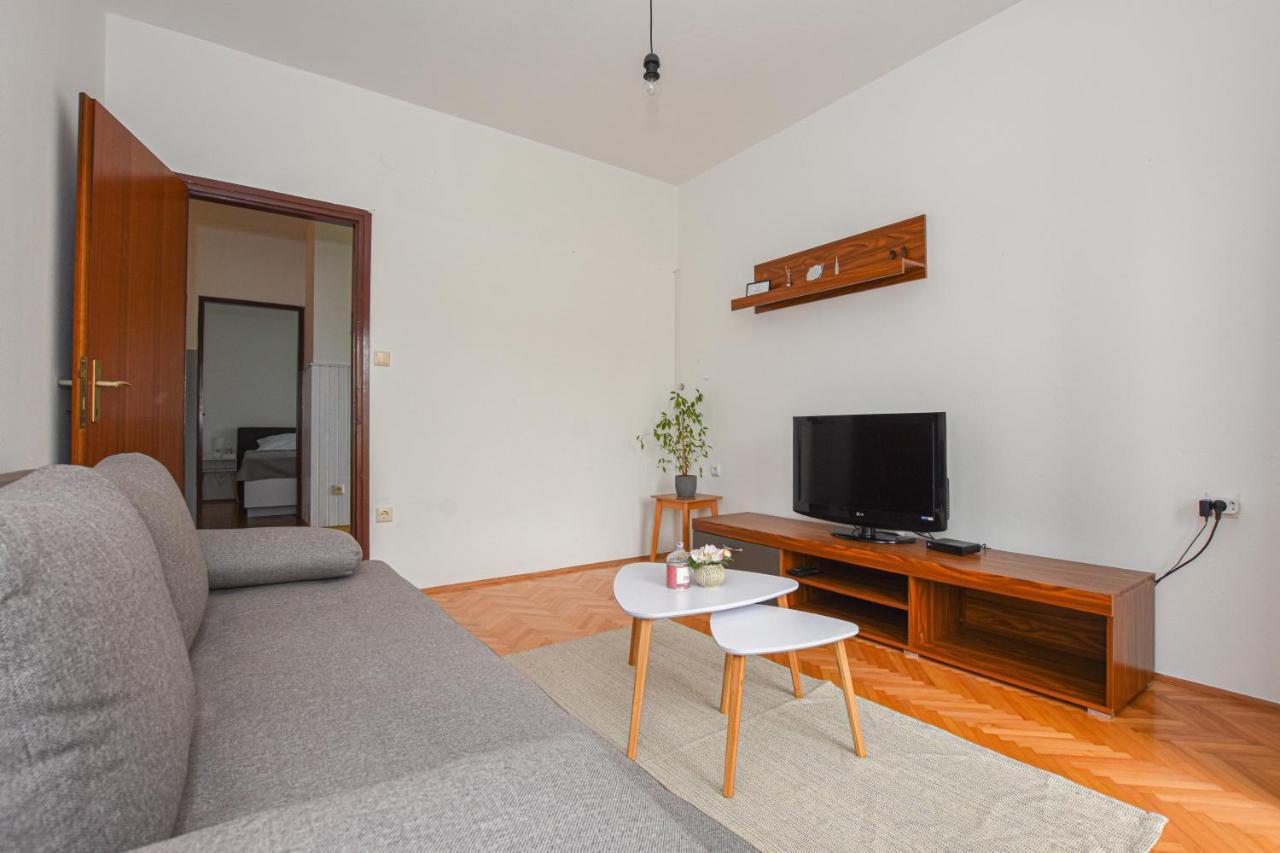 Apartments Kate パグ エクステリア 写真