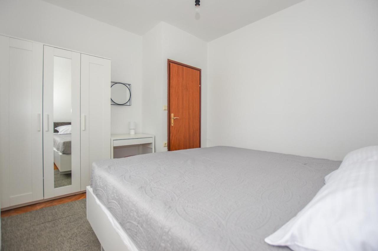 Apartments Kate パグ エクステリア 写真